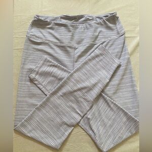 AllFenix Piper Black/White Stripe Leggings